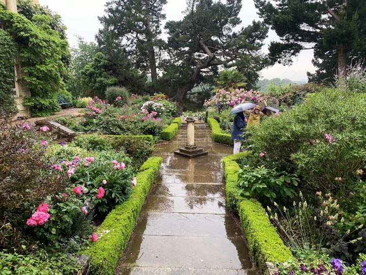 Kiftsgate in the rain